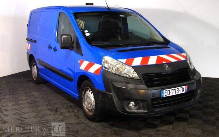 PEUGEOT EXPERT HDI BLEU ED-773-TK