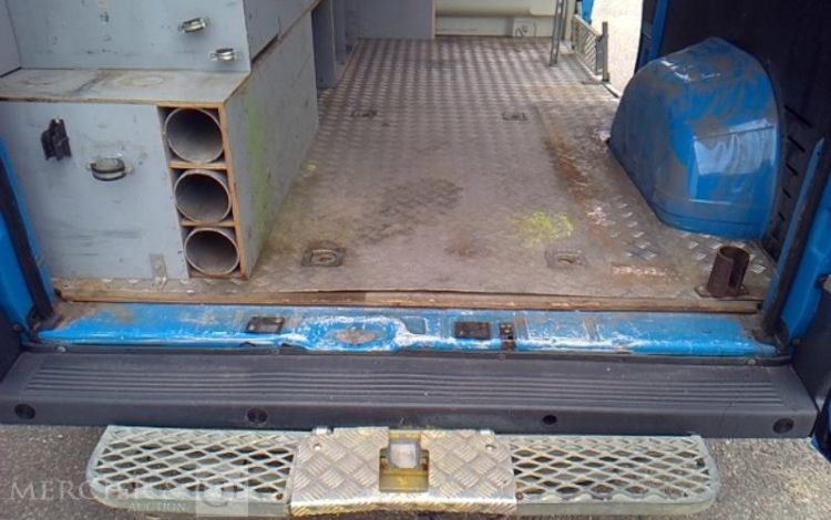 PEUGEOT BOXER FOURGON 335 2.2 HDI 150 L2H2 PACK CD CLIM NAVI BLEU EE-742-JG