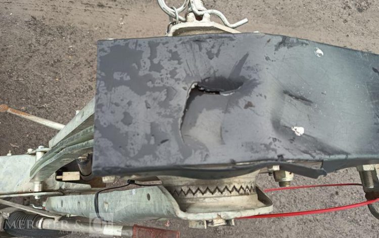 HUBIERE REMORQUE PORTE ENGIN 2 ESSIEUX –  PTAC 3,5 TONNES – ANNEE 2017  EK-576-ED