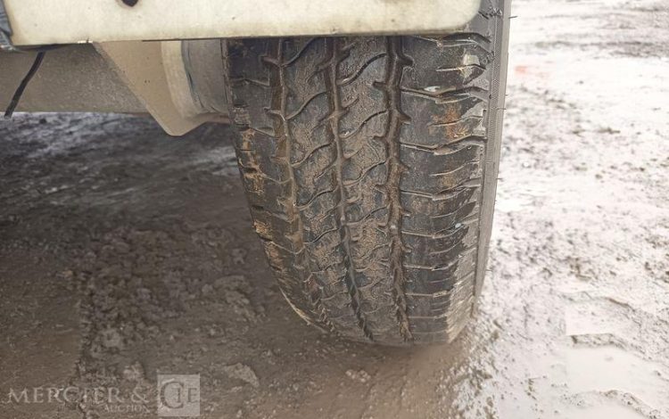 HUBIERE REMORQUE PORTE ENGIN 2 ESSIEUX –  PTAC 3,5 TONNES – ANNEE 2017  EK-576-ED