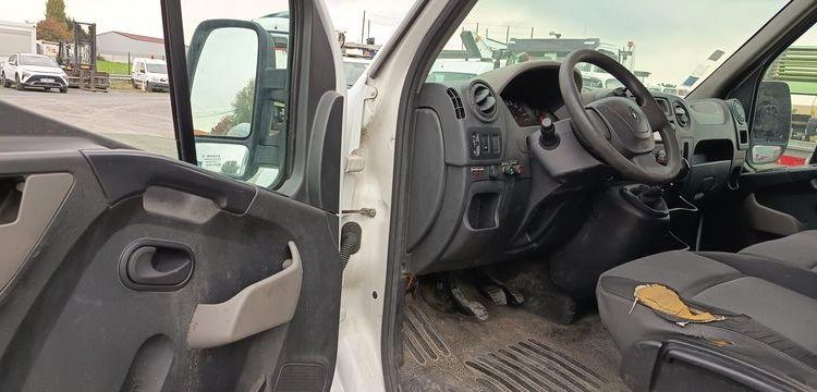 RENAULT MASTER III PHASSE 2 L2H2 2.3 DCI 16V 130 CV AVEC NACELLE KLUBB K26 – 10 M –  EM-363-HP