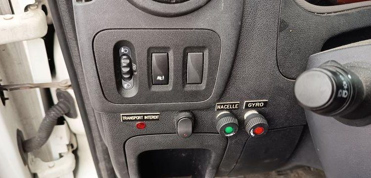 RENAULT MASTER III PHASSE 2 L2H2 2.3 DCI 16V 130 CV AVEC NACELLE KLUBB K26 – 10 M –  EM-363-HP