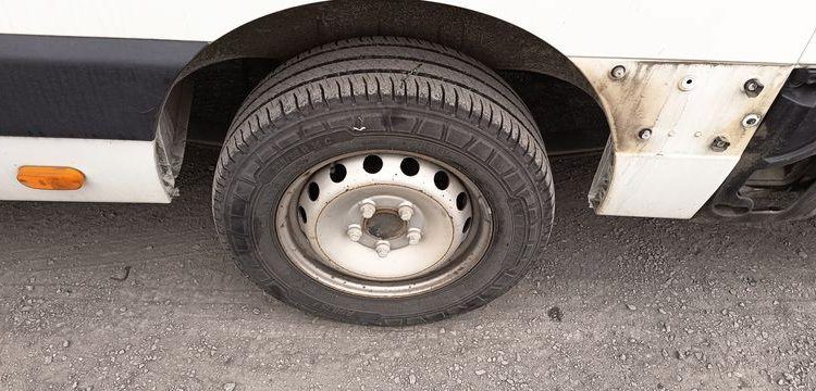 RENAULT MASTER III PHASSE 2 L2H2 2.3 DCI 16V 130 CV AVEC NACELLE KLUBB K26 – 10 M –  EM-363-HP