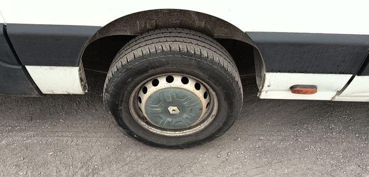 RENAULT MASTER III PHASSE 2 L2H2 2.3 DCI 16V 130 CV AVEC NACELLE KLUBB K26 – 10 M –  EM-363-HP