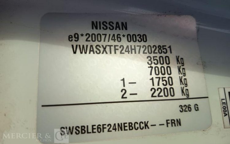 NISSAN NT400 AVEC NACELLE COMET 30FT00003 16M – 1464 HEURES – 37910 KMS – ANNEE 2017 BLEU EP-833-BD