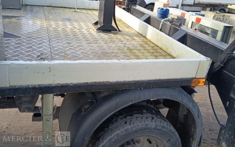 NISSAN NT400 AVEC NACELLE COMET 30FT00003 16M – 1464 HEURES – 37910 KMS – ANNEE 2017 BLEU EP-833-BD