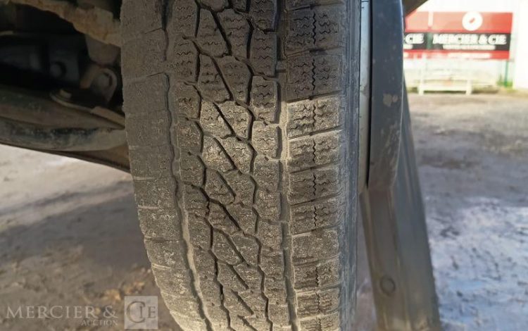 NISSAN NT400 AVEC NACELLE COMET 30FT00003 16M – 1464 HEURES – 37910 KMS – ANNEE 2017 BLEU EP-833-BD