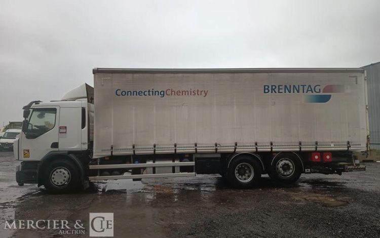 RENAULT D26 WIDE P6X2 BACHE AVEC HAYON DHOLLANDIA – PTAC 19 TONNES – DIESEL – ANNEE 2017 BLANC EP-942-ZH