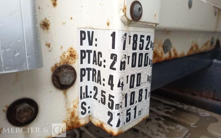 RENAULT D26 WIDE P6X2 BACHE AVEC HAYON DHOLLANDIA – PTAC 19 TONNES – DIESEL – ANNEE 2017 BLANC EP-942-ZH