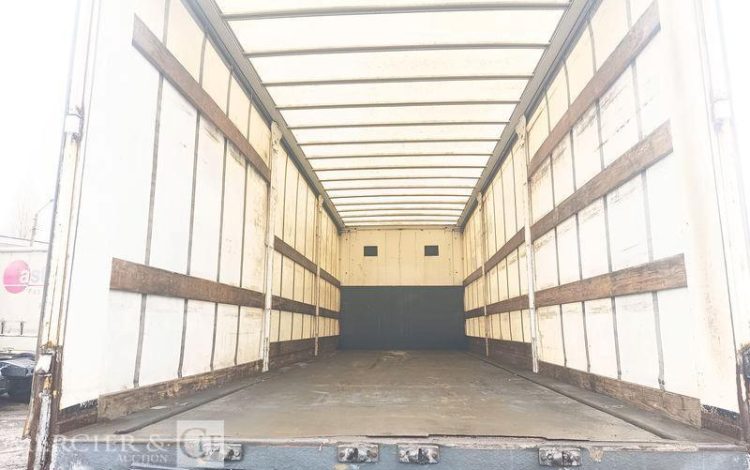 RENAULT D26 WIDE P6X2 BACHE AVEC HAYON DHOLLANDIA – PTAC 19 TONNES – DIESEL – ANNEE 2017 BLANC EP-942-ZH