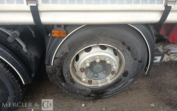 RENAULT D26 WIDE P6X2 BACHE AVEC HAYON DHOLLANDIA – PTAC 19 TONNES – DIESEL – ANNEE 2017 BLANC EP-942-ZH