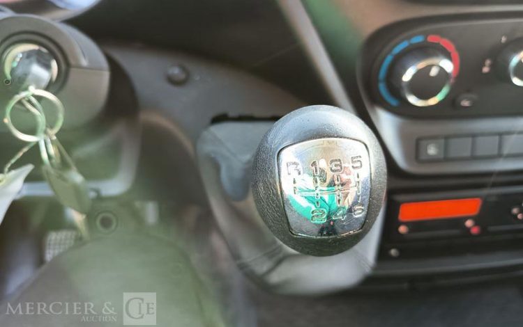 IVECO DAILY 136  ET-810-HP