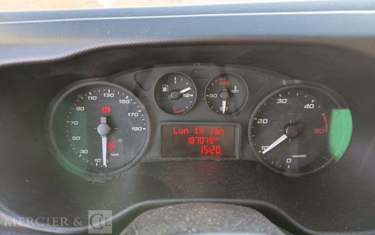 IVECO DAILY 136  ET-810-HP