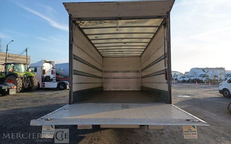 IVECO DAILY 136  ET-810-HP