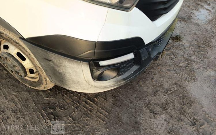 IVECO DAILY VI 35C16 2,3 D 16V 156 CV – DIESEL – 147202 KMS – ANNEE 2018 BLANC EV-123-NF