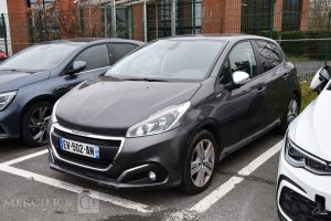 PEUGEOT 208 1.2 PURETECH 82ch STYLE GRIS EV-502-AN