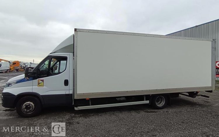 IVECO DAILY 136  EX-064-KV