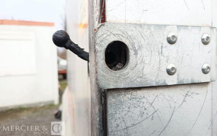 IVECO DAILY 136  EX-064-KV