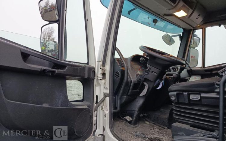 IVECO EUROCARGO ML 160-210  EX-742-KT