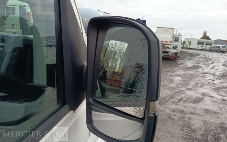 VOLKSWAGEN CRAFTER 2.0 TDI 102ch BLANC EY-358-NN