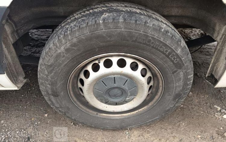 VOLKSWAGEN CRAFTER 2.0 TDI 102ch BLANC EY-358-NN