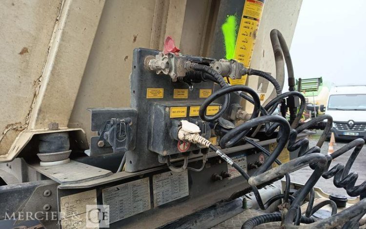 STAS SMREM S300CX 2018  EY-620-MJ