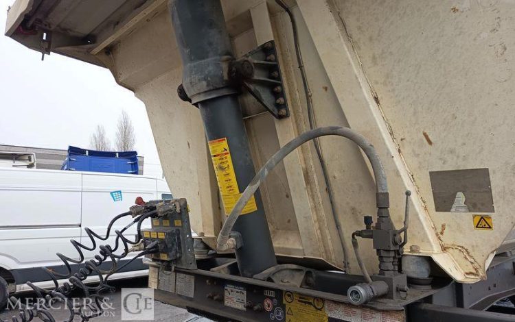 STAS SMREM S300CX 2018  EY-620-MJ