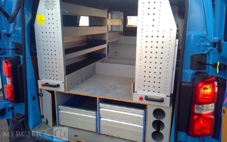 CITROEN JUMPY HDI BLEU EY-790-ZS