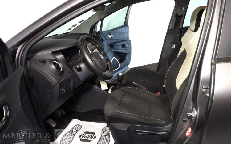 RENAULT CAPTUR 0.9 TCE 90CH ENERGY BUSINESS  FA-562-NZ