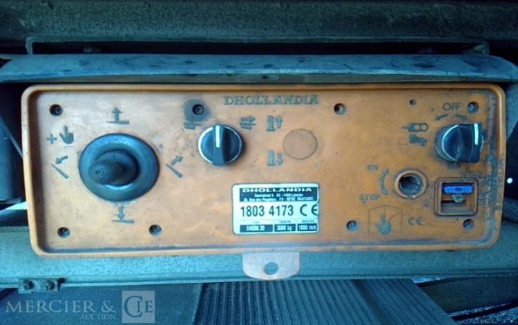 KRONE SEMI REMORQUE HAYON 3 ESSIEUX  FB-110-BQ