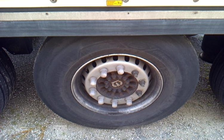 KRONE SEMI REMORQUE HAYON 3 ESSIEUX  FB-110-BQ