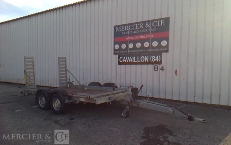 HUBIERE REMORQUE PORTE ENGIN 2 ESSIEUX PTAC 3T5 ALU FB-649-PQ