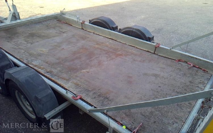 HUBIERE REMORQUE PORTE ENGIN 2 ESSIEUX PTAC 3T5 ALU FB-649-PQ