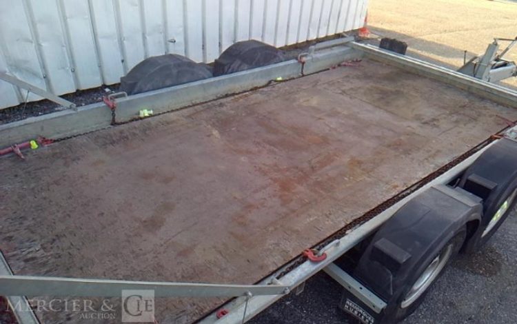 HUBIERE REMORQUE PORTE ENGIN 2 ESSIEUX PTAC 3T5 ALU FB-649-PQ