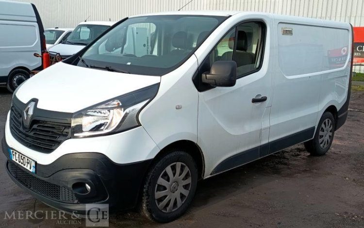 RENAULT TRAFIC III Fourgon L1H1 1000 1.6 dCi 16V Energy 125 cv – DIESEL – ANNEE 2018 BLANC FC-090-PV