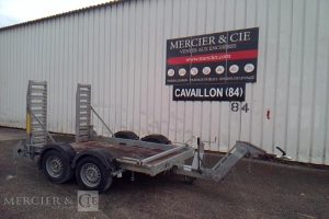 HUBIERE REMORQUE PORTE ENGIN 2 ESSIEUX PTAC 2T5 ALU FD-703-QG