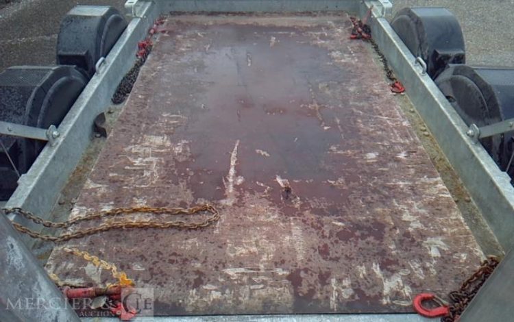 HUBIERE REMORQUE PORTE ENGIN 2 ESSIEUX PTAC 2T5 ALU FD-703-QG