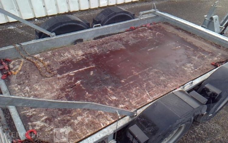 HUBIERE REMORQUE PORTE ENGIN 2 ESSIEUX PTAC 2T5 ALU FD-703-QG