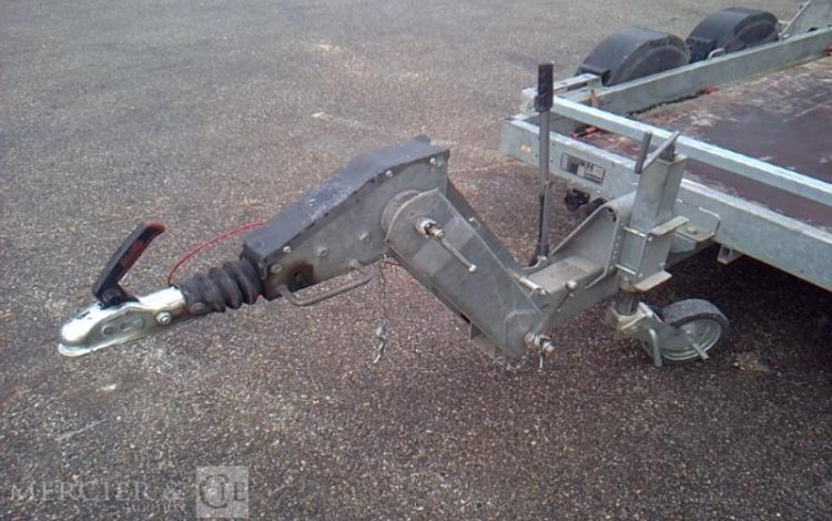 HUBIERE REMORQUE PORTE ENGIN 2 ESSIEUX PTAC 2T5 ALU FD-703-QG