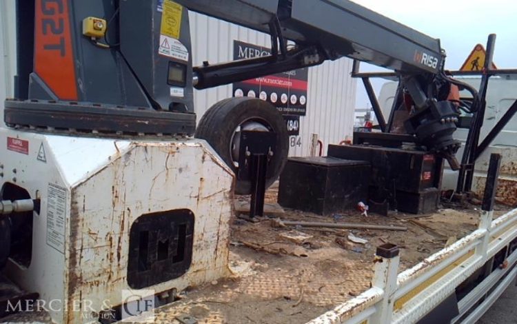 RENAULT MASTER FOREUSE GRUE D12 RISA  FF-224-PB