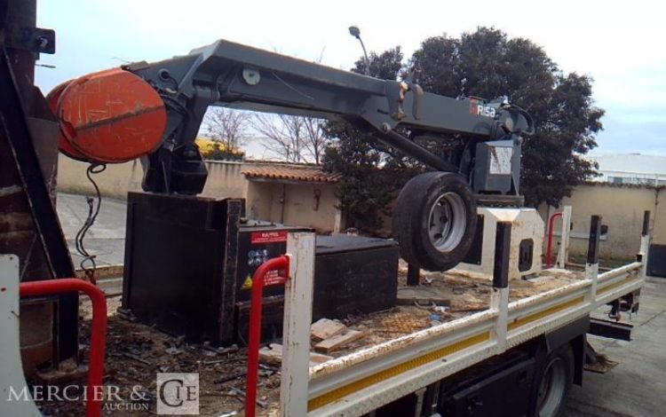 RENAULT MASTER FOREUSE GRUE D12 RISA  FF-224-PB