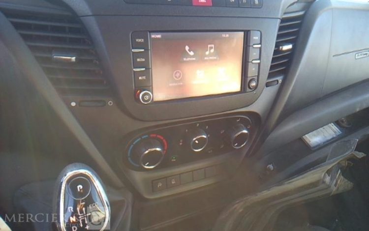 IVECO 35-140 FOURGON BLANC FF-395-CY