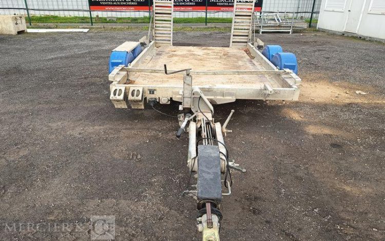 HUBIERE REMORQUE PORTE ENGIN 2 ESSIEUS – PTAC : 3,5 TONNES –  FG-954-HQ