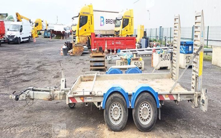 HUBIERE REMORQUE PORTE ENGIN 2 ESSIEUS – PTAC : 3,5 TONNES –  FG-954-HQ