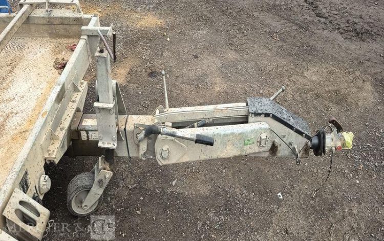 HUBIERE REMORQUE PORTE ENGIN 2 ESSIEUS – PTAC : 3,5 TONNES –  FG-954-HQ