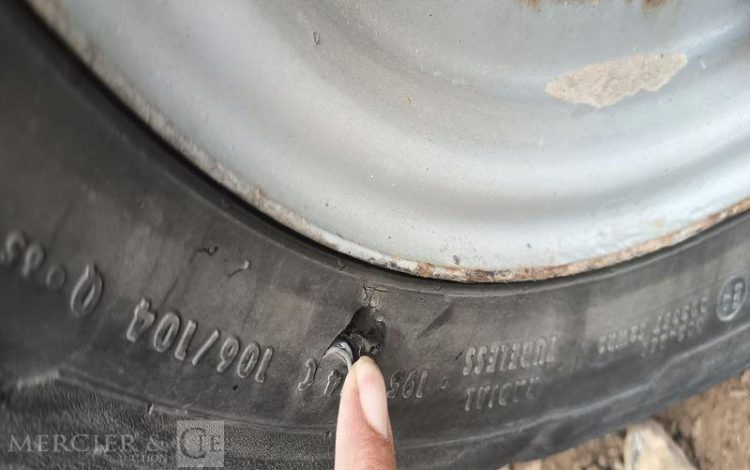 HUBIERE REMORQUE PORTE ENGIN 2 ESSIEUS – PTAC : 3,5 TONNES –  FG-954-HQ