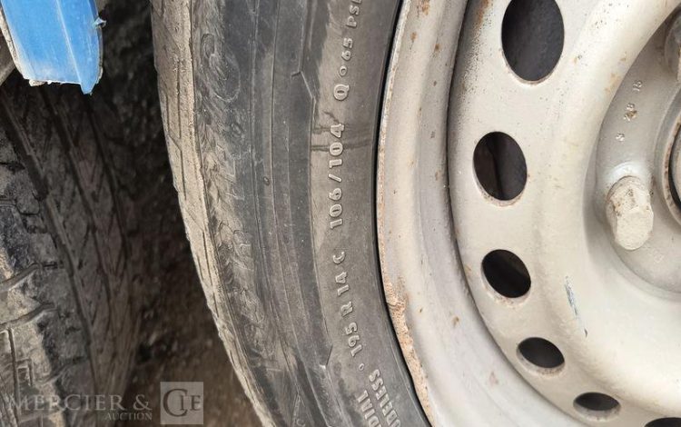 HUBIERE REMORQUE PORTE ENGIN 2 ESSIEUS – PTAC : 3,5 TONNES –  FG-954-HQ