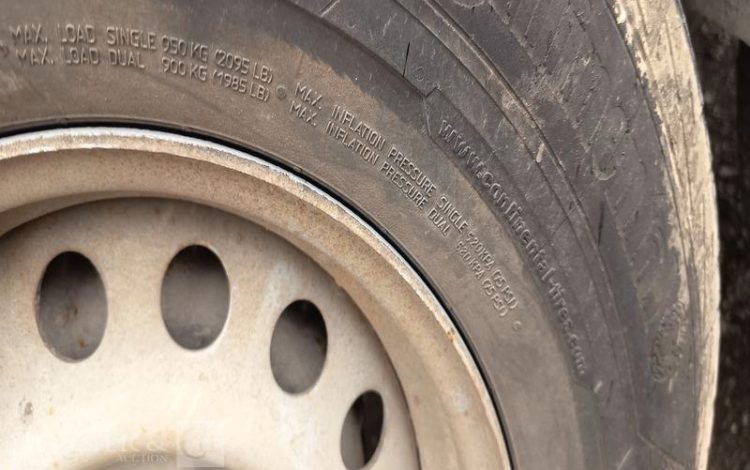 HUBIERE REMORQUE PORTE ENGIN 2 ESSIEUS – PTAC : 3,5 TONNES –  FG-954-HQ