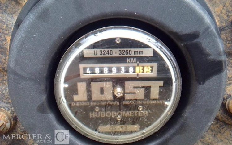 FRUEHAUF SEMI REMORQUE PORTE CONTAINER 3 ESSIEUX PTAC 38T GRIS FH-603-DL