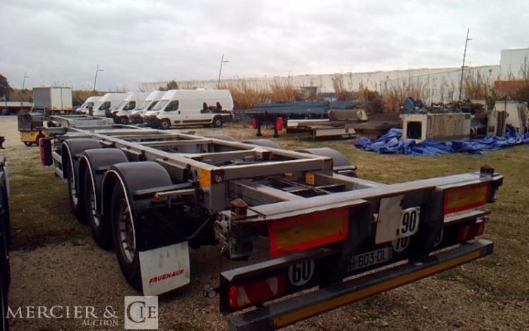 FRUEHAUF SEMI REMORQUE PORTE CONTAINER 3 ESSIEUX PTAC 38T GRIS FH-603-DL